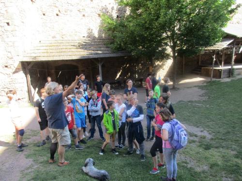 Výlet Točník, Beroun, Koněpruské jeskyně