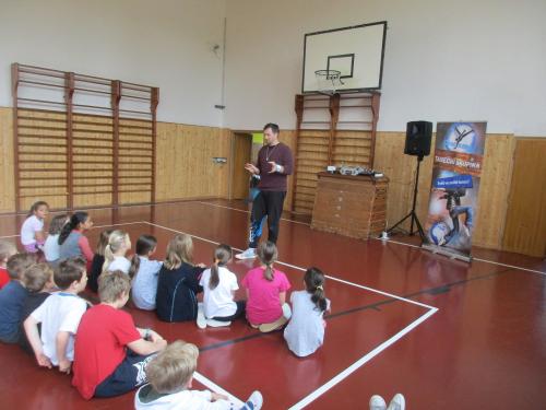 Hodina tělocviku s tancem