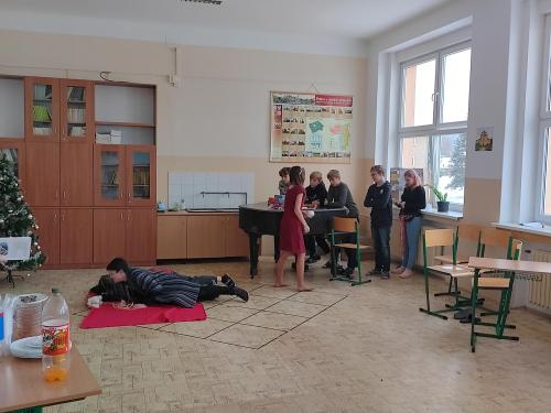 Divadlo o vánoční besídce